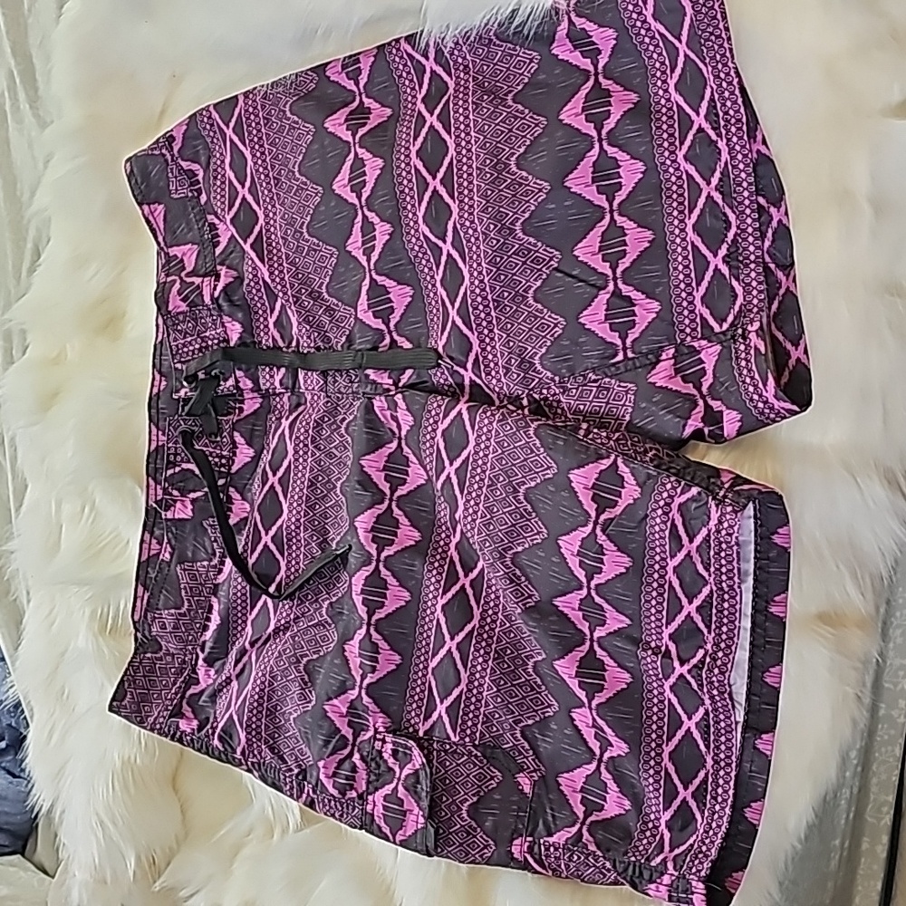 KANU SURF WOMENS BERMUDA SHORTS SZ 14 EUC